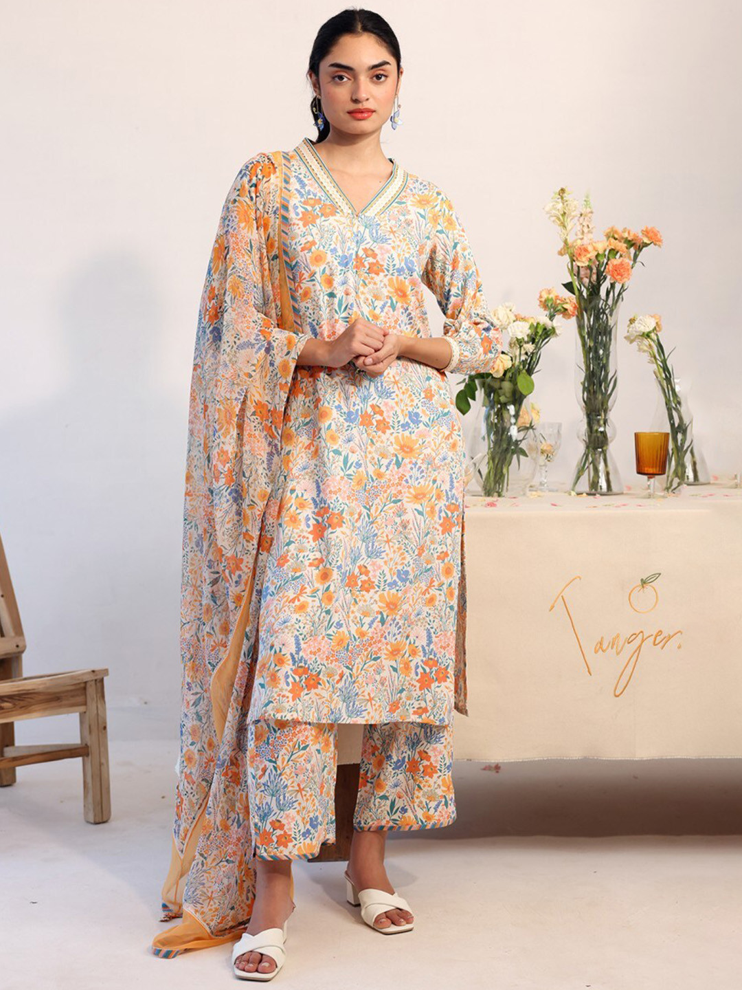 Baise Gaba Freesia Selection Of 3 Floral Print Straight Kurta With Pyjamas & Dupatta Set
