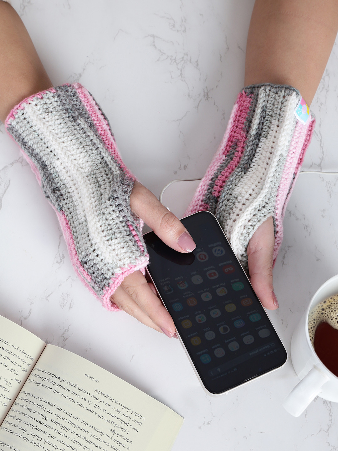 Magic Needles Women Patterned Acrylic Fingerless Mittens