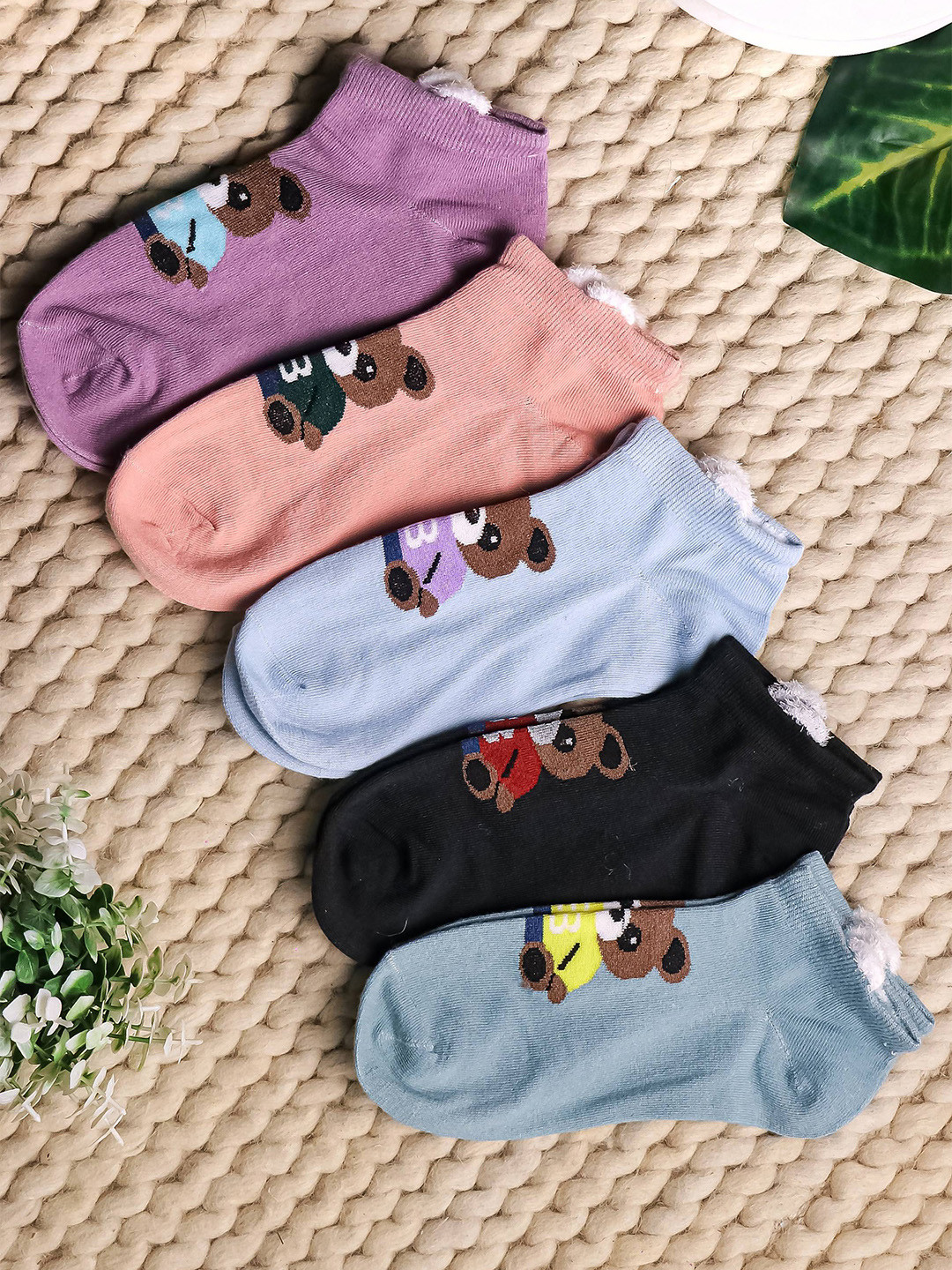 Brauch Women Set Of 5 Assorted Patterned Cotton Socks