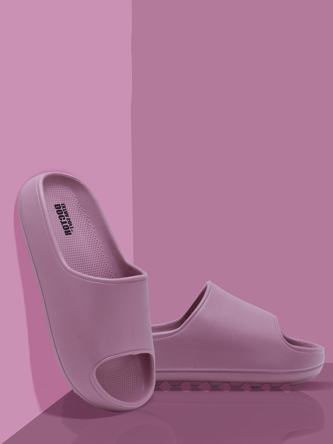 DOCTOR EXTRA SOFT Women Croslite Sliders
