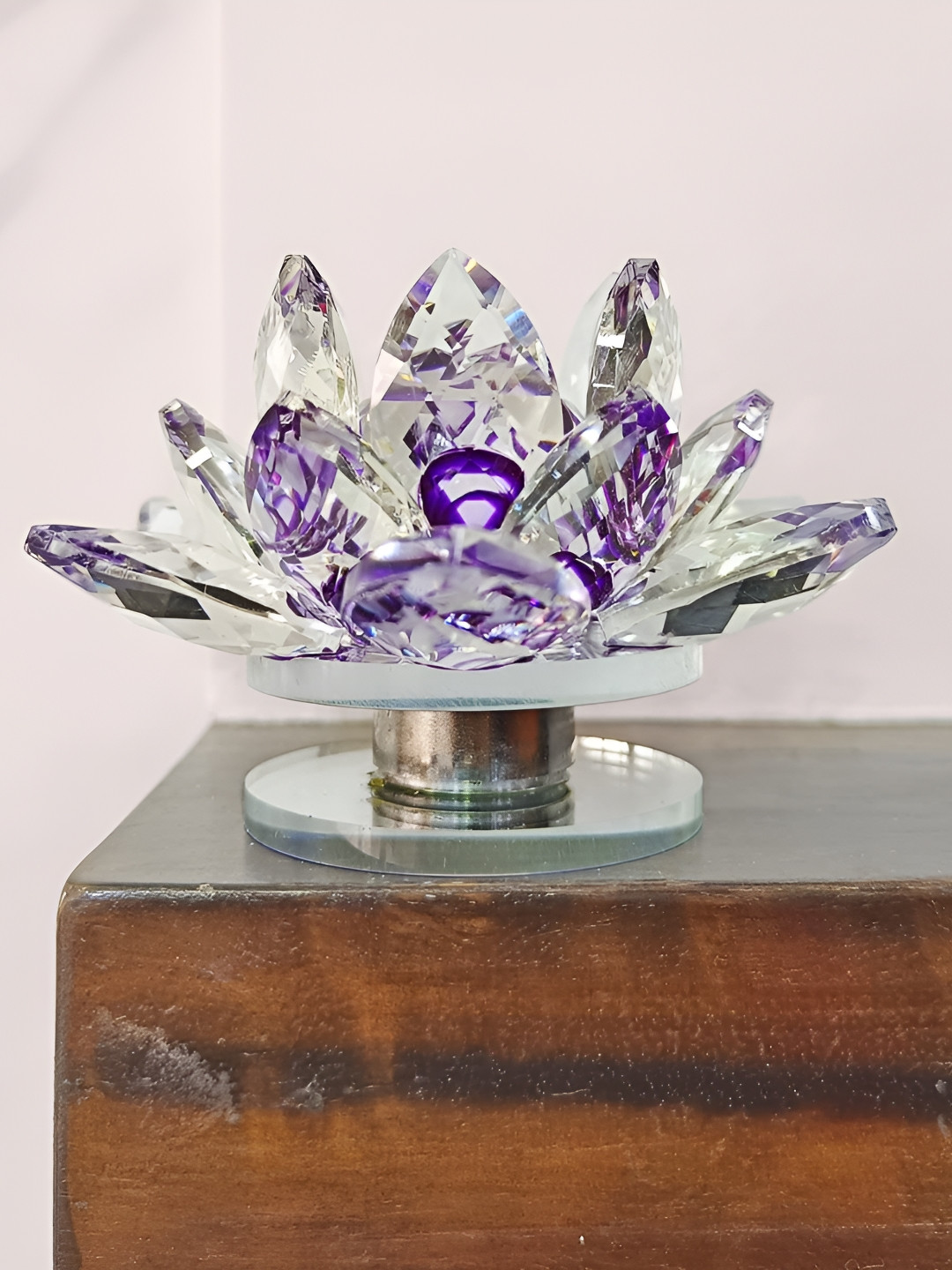 Shubhanjali Crystal Lotus Flower Purple Purple Crystal Glossy Living Room Small Showpiece -