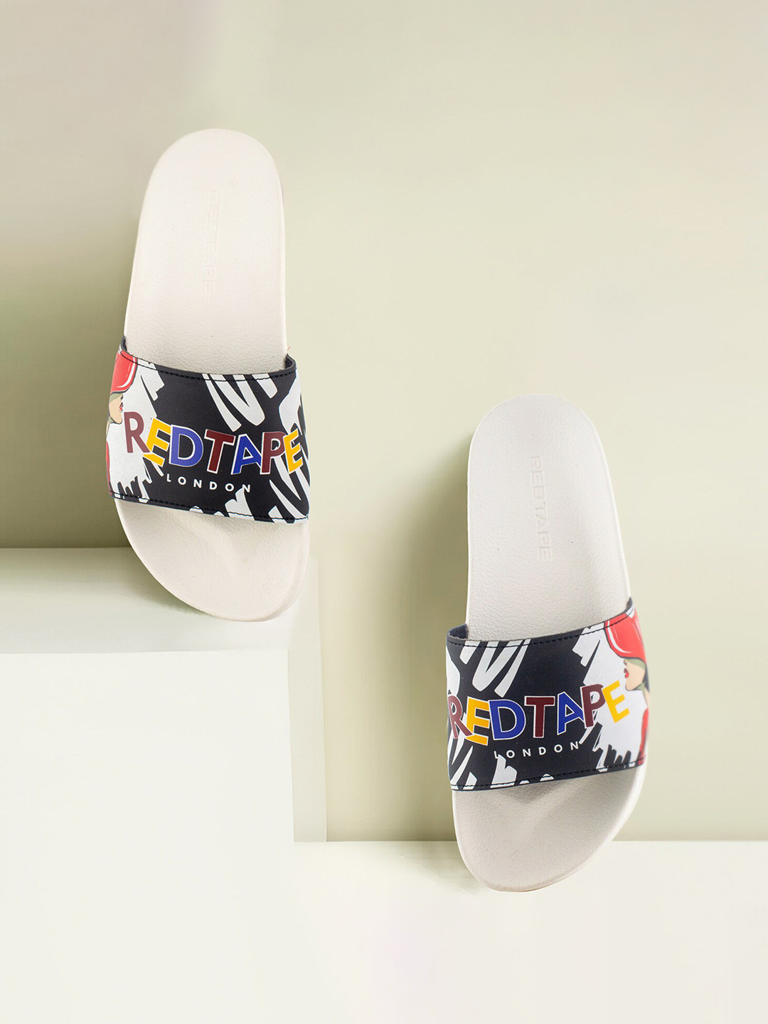 Red Tape Women Printed Sliders