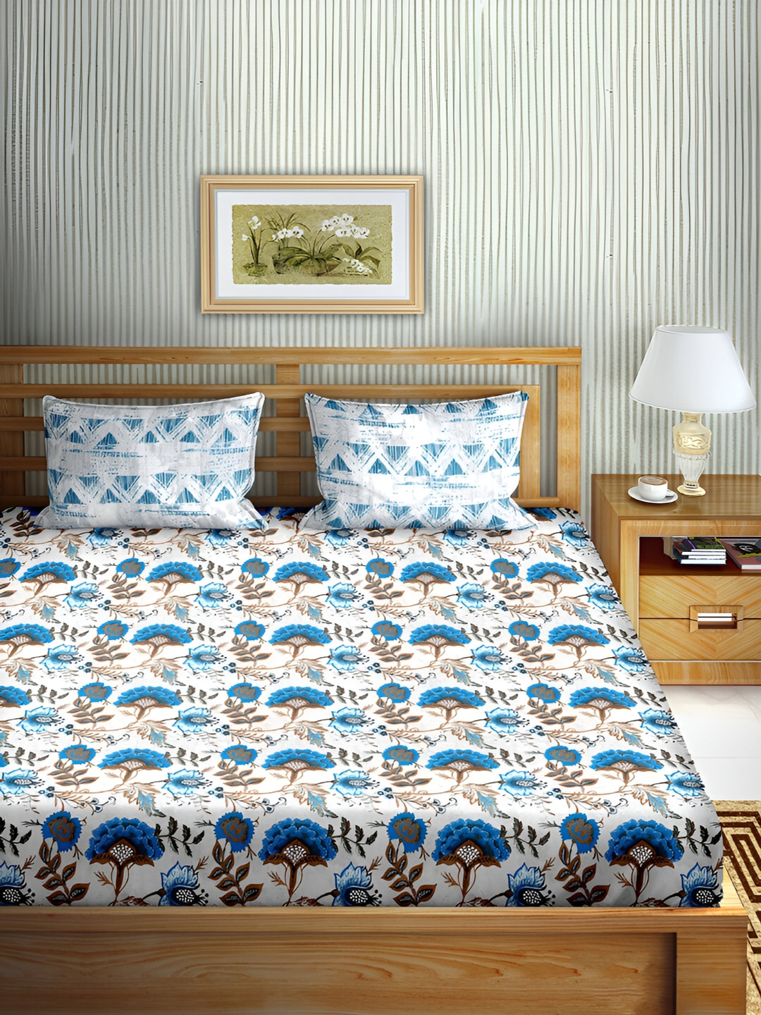 Aura Aura Collection Blue Floral Cotton 180 TC Queen Fine Bedsheet with 2 Pillow Covers-88 x 96 inches