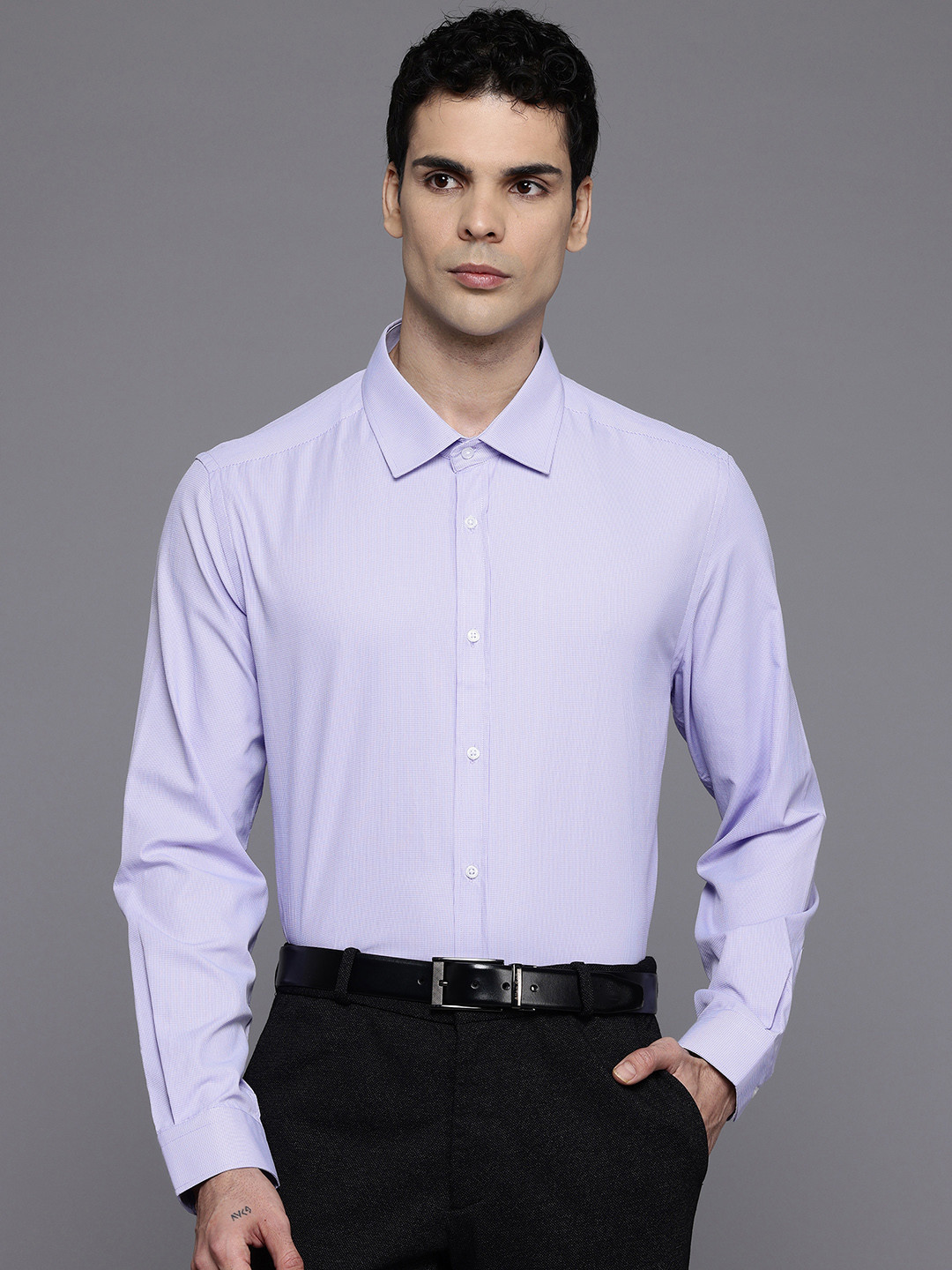 Burton Men Micro Checks Opaque Checked Formal Shirt