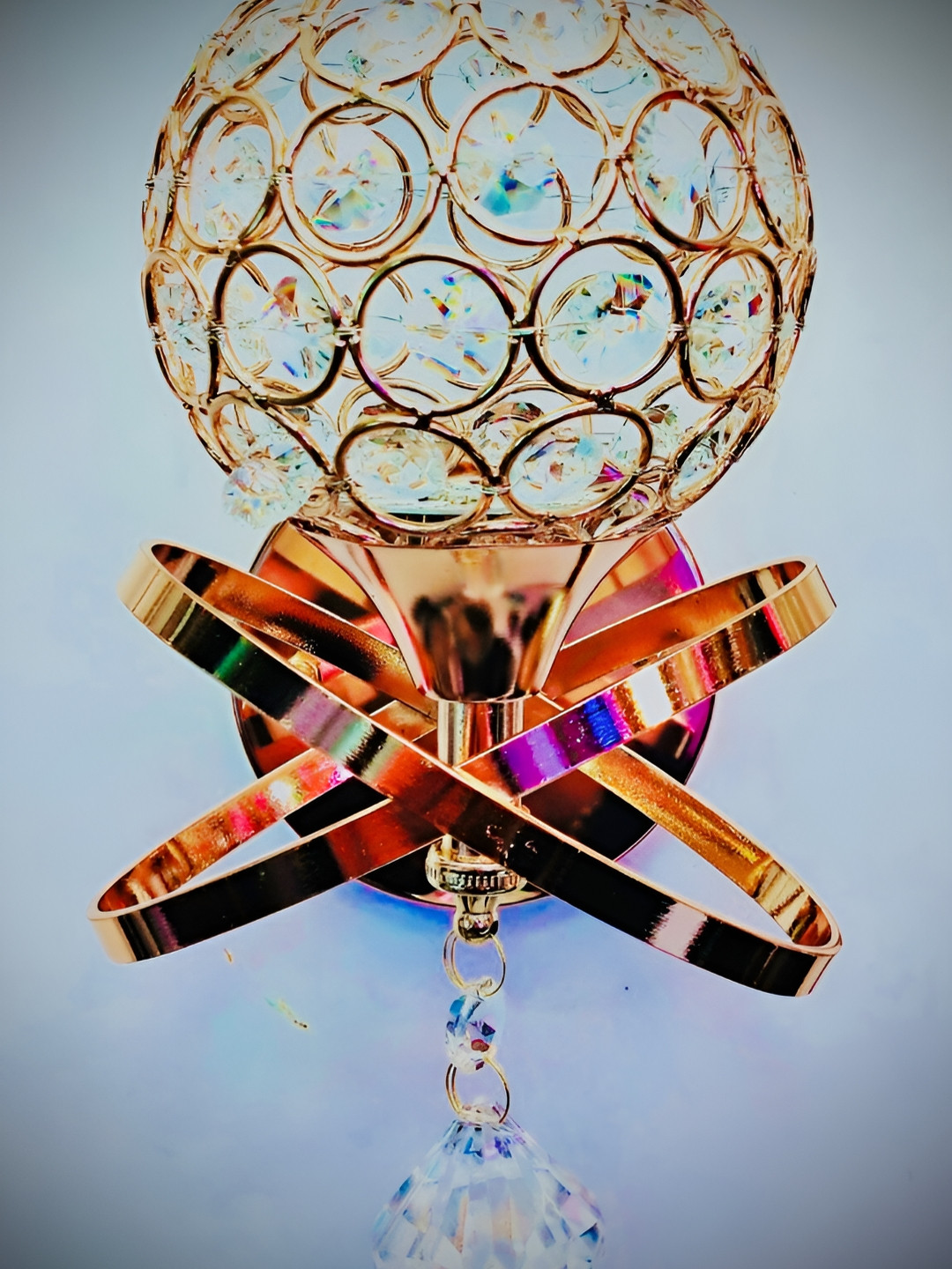 DENICRAAS Gold-Toned & Transparent Textured Metal Traditional Spherical Shaped Wall Lamp