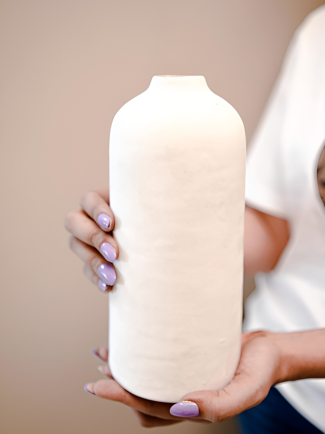 ArteCasa White Long Ceramic Solid Flower Vase