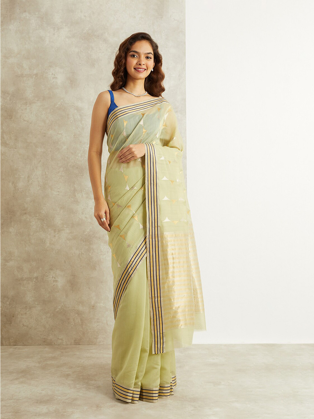 Taneira Geometric Woven Design Zari Silk Cotton Eknaliya Chanderi Saree