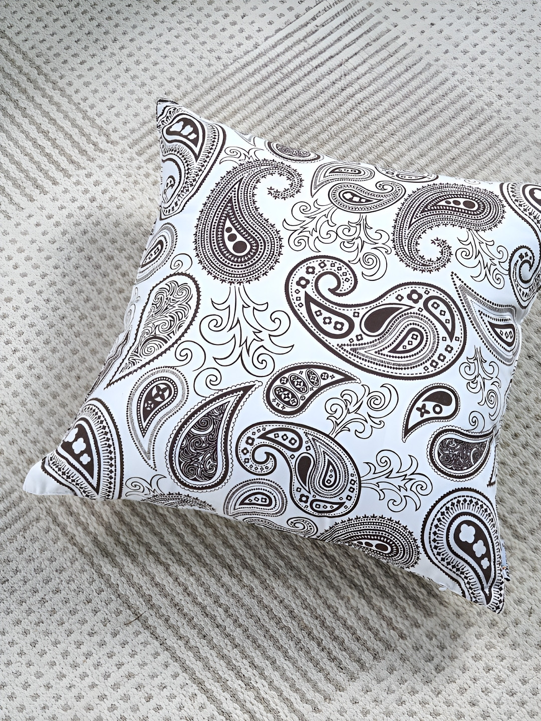 Aurave Brown & White 2 Pieces Geometrical Square Cushion Covers