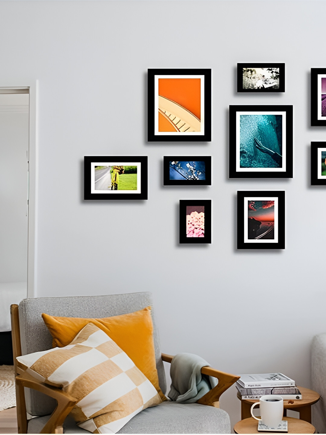 Stuthi Arts Black 8 to 12 Pieces Wood Wall Photo Frames