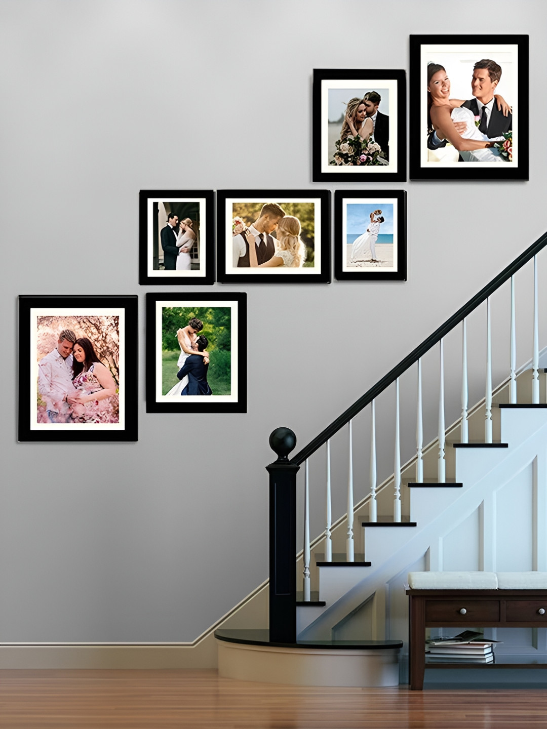 Stuthi Arts Black 5 to 7 Pieces Glass Wall Photo Frames