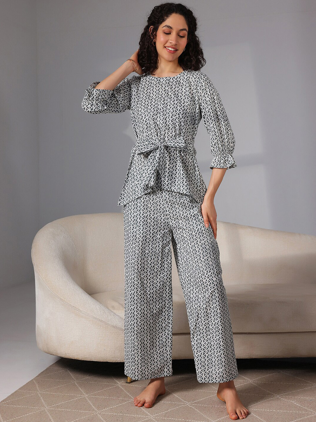 Libas Geometric Printed Pure Cotton Tie Up Night Suit