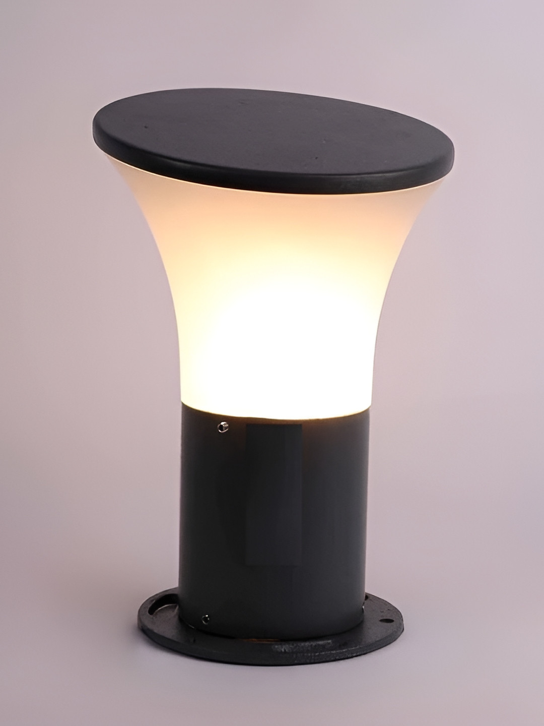 DENICRAAS Black & White Abstract Shaped Outdoor Lamp