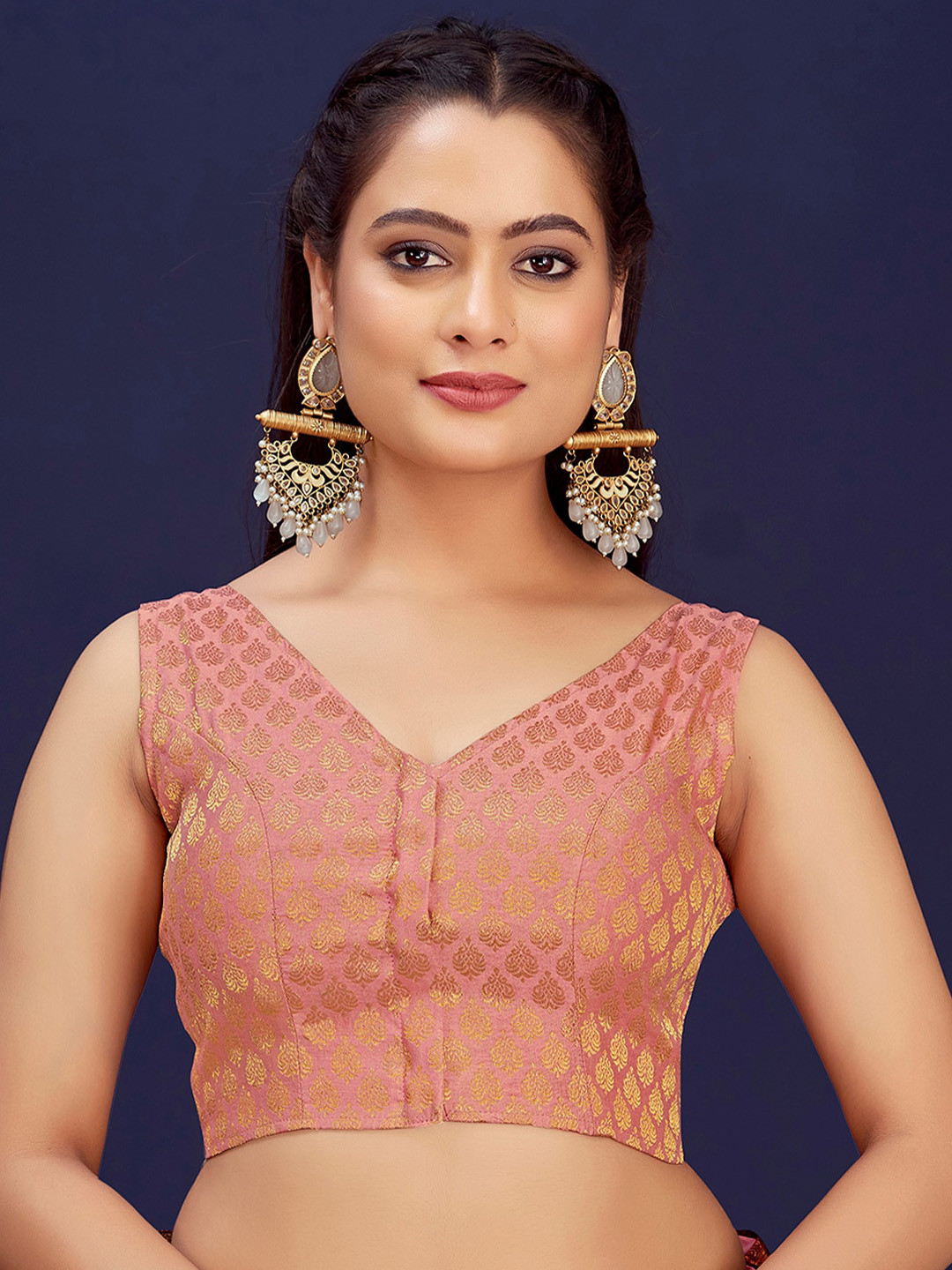 Vardha Woven Design V-Neck Zari Brocade Saree Blouse