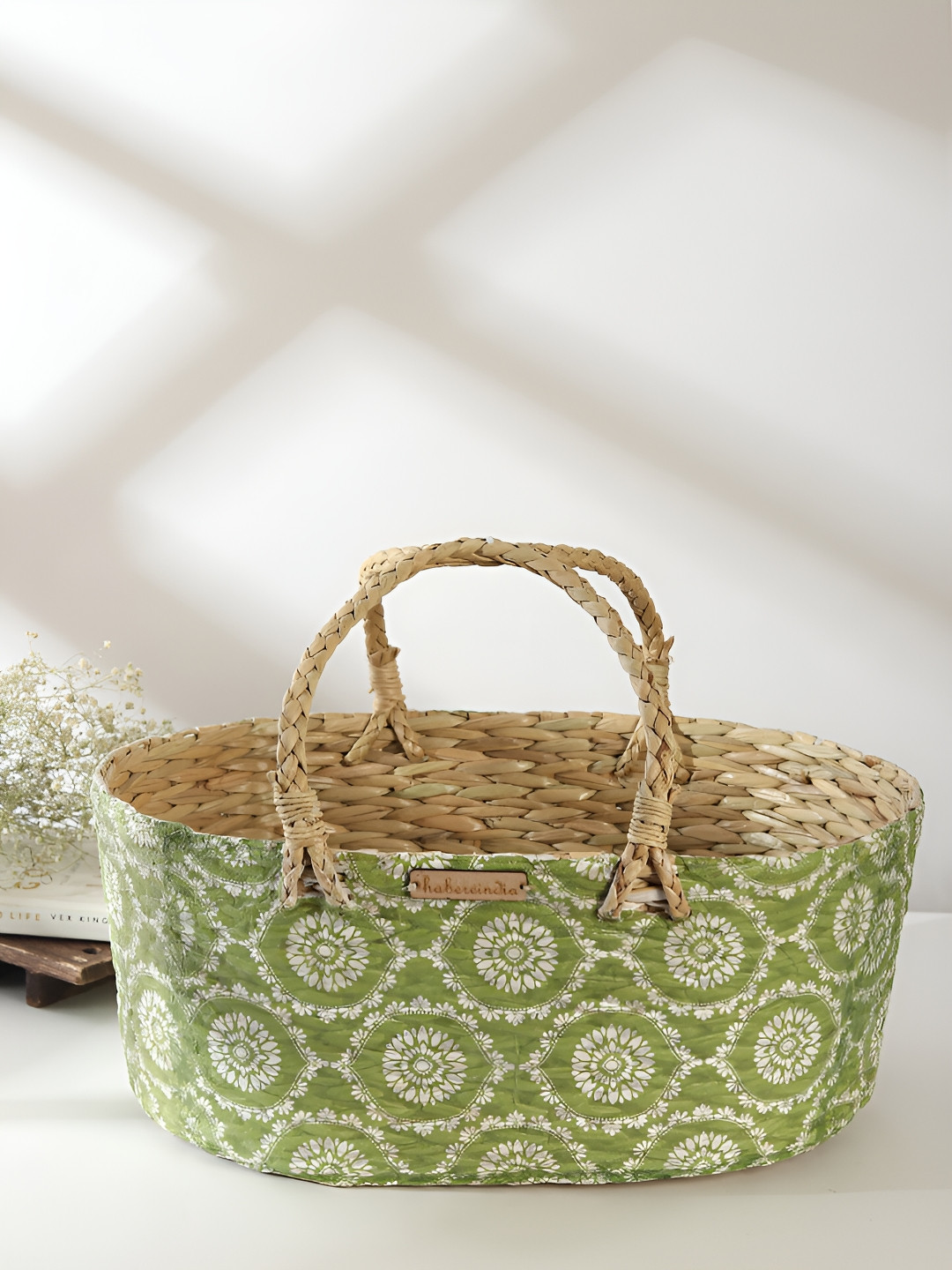 HABERE INDIA Beige & White Seagrass Fruit & Vegetable Basket