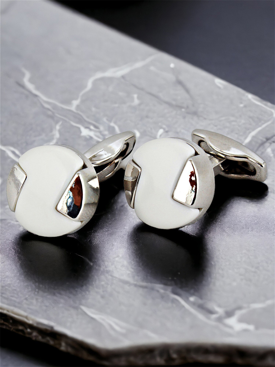 LUCKY JEWELLERY Silver Plated Formal Cufflink