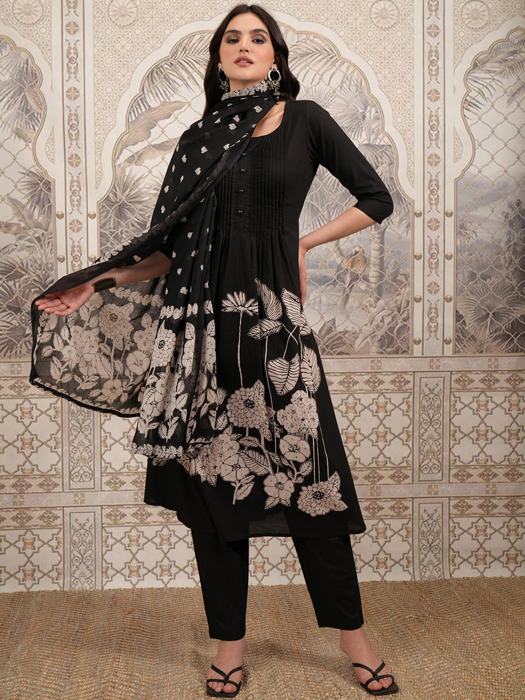 Vishudh Black Floral Printed Straight Pure Cotton A-Line Kurta With Trousers & Dupatta