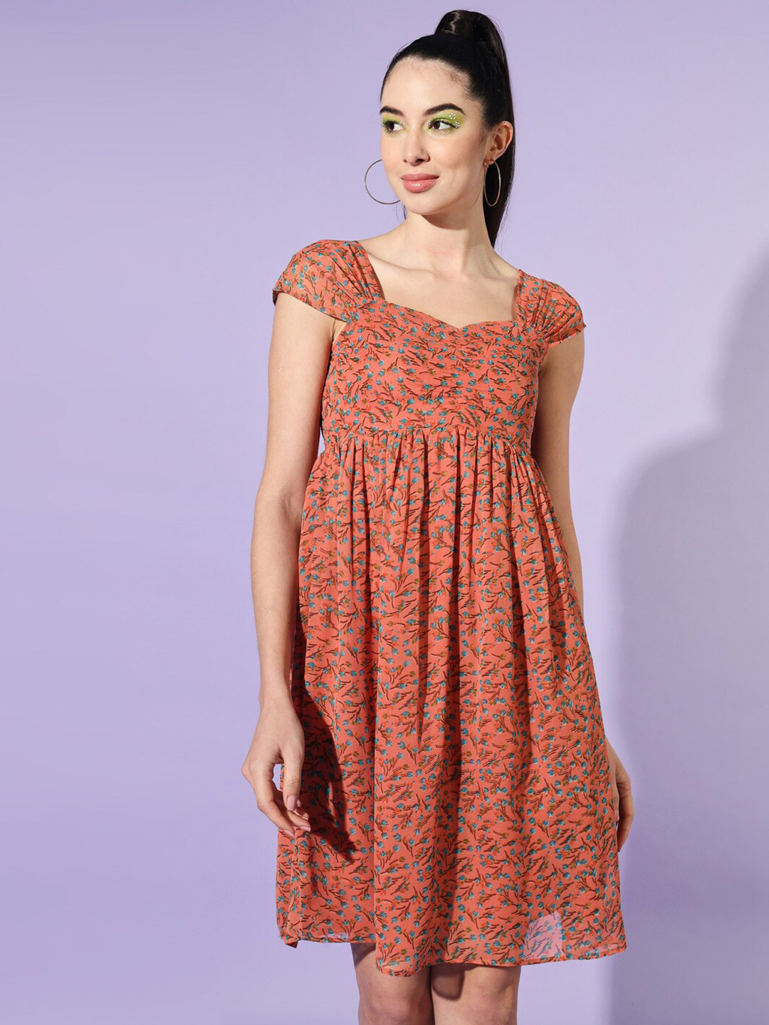 Slenor Floral Print Sweetheart Neck Georgette Pleated Fit & Flare  Dress