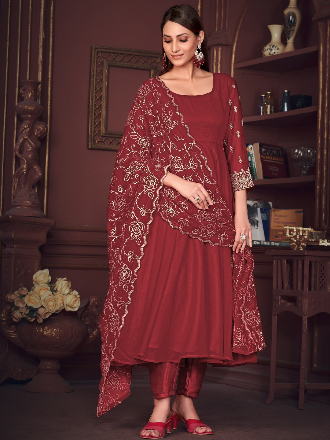 Warthy Ent Georgette Anarkali Kurta With Duptta
