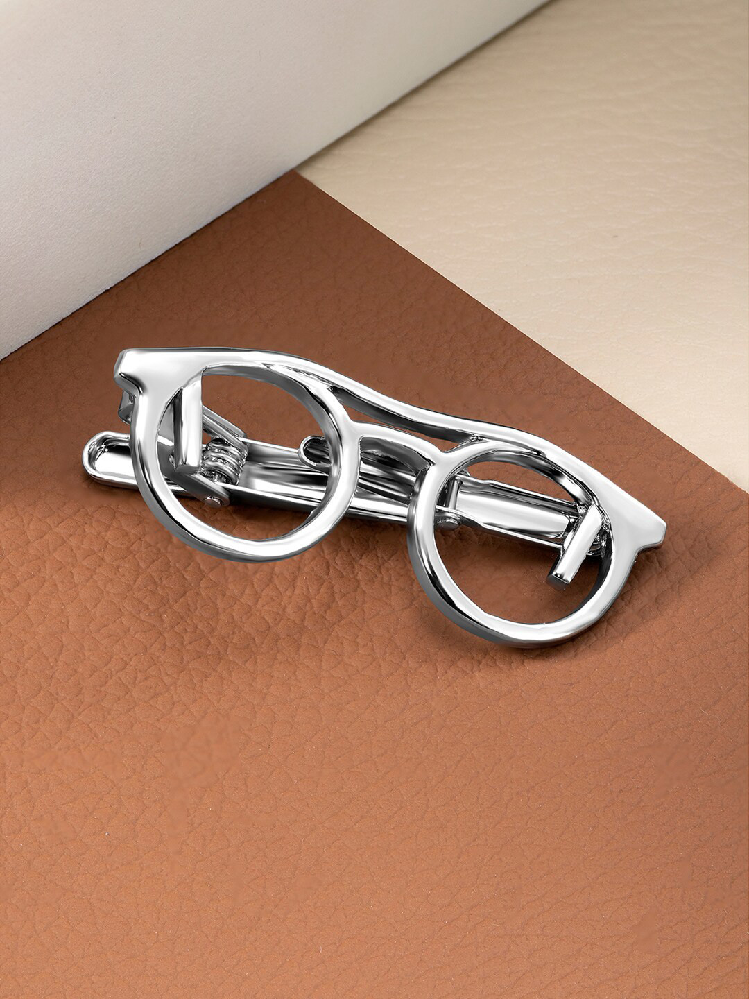 Peora Men Silver-Plated Specs-Shaped Brooch