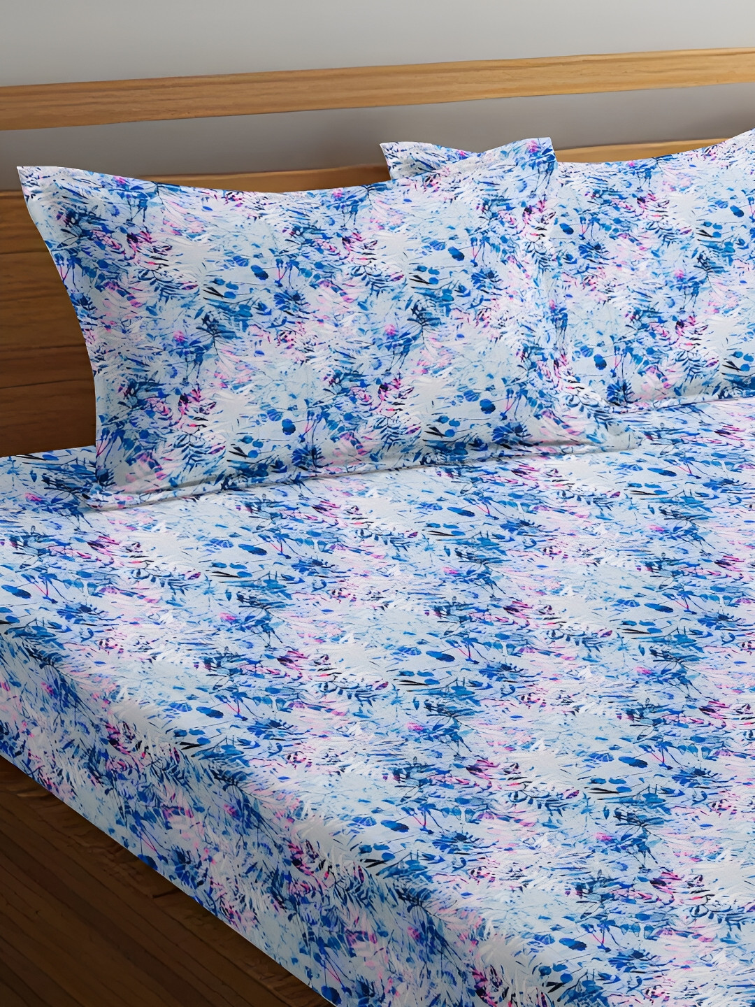 Srijee Decors Canvas Digital Luxury Blue Leaf Cotton 350 TC King Fine Bedsheet with 2 Pillow Covers-108 x 108 inches