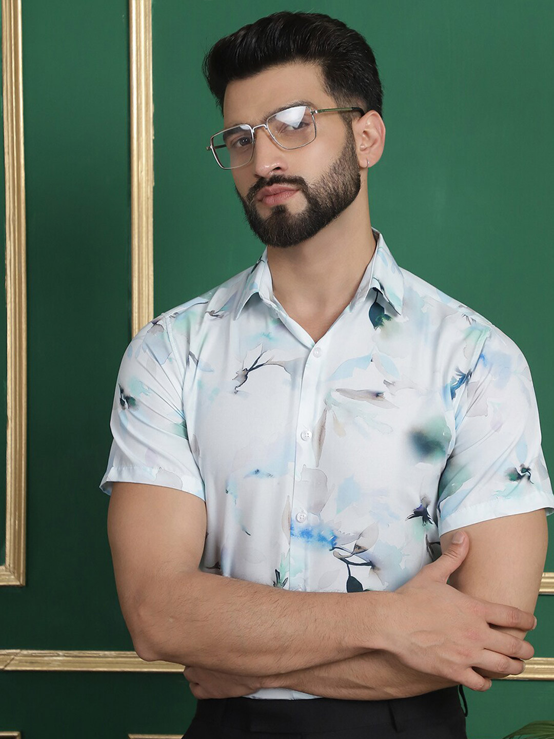 Indian Needle Spread Collar Short Sleeves Classic Abstract Print Regular Fit Formal Shirt