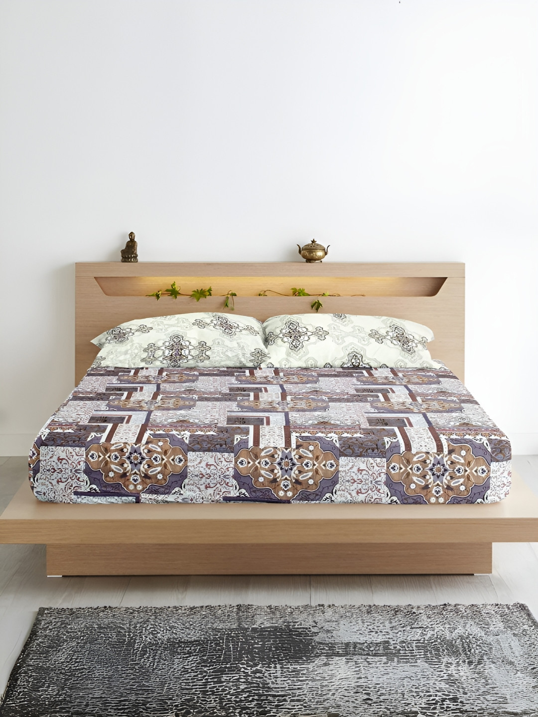 Aurave Opal Purple Ethnic Motifs Microfiber 300 TC Fitted King Fine Bedsheet with 2 Pillow Covers-108 x 108 inches
