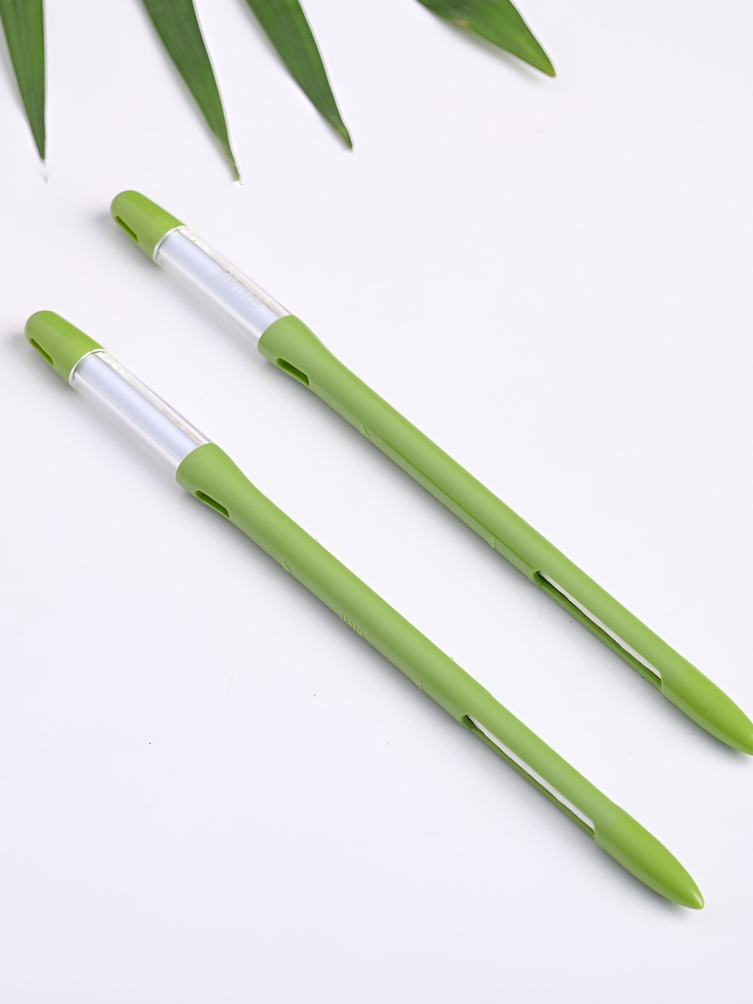 UGAOO Green & White 2 Pieces Sustee Watermeters