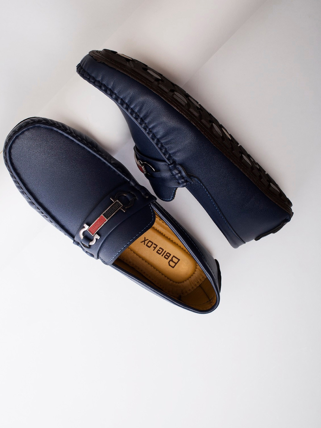 Big Fox Men Buckle Detailed Lightweight Driving Shoes