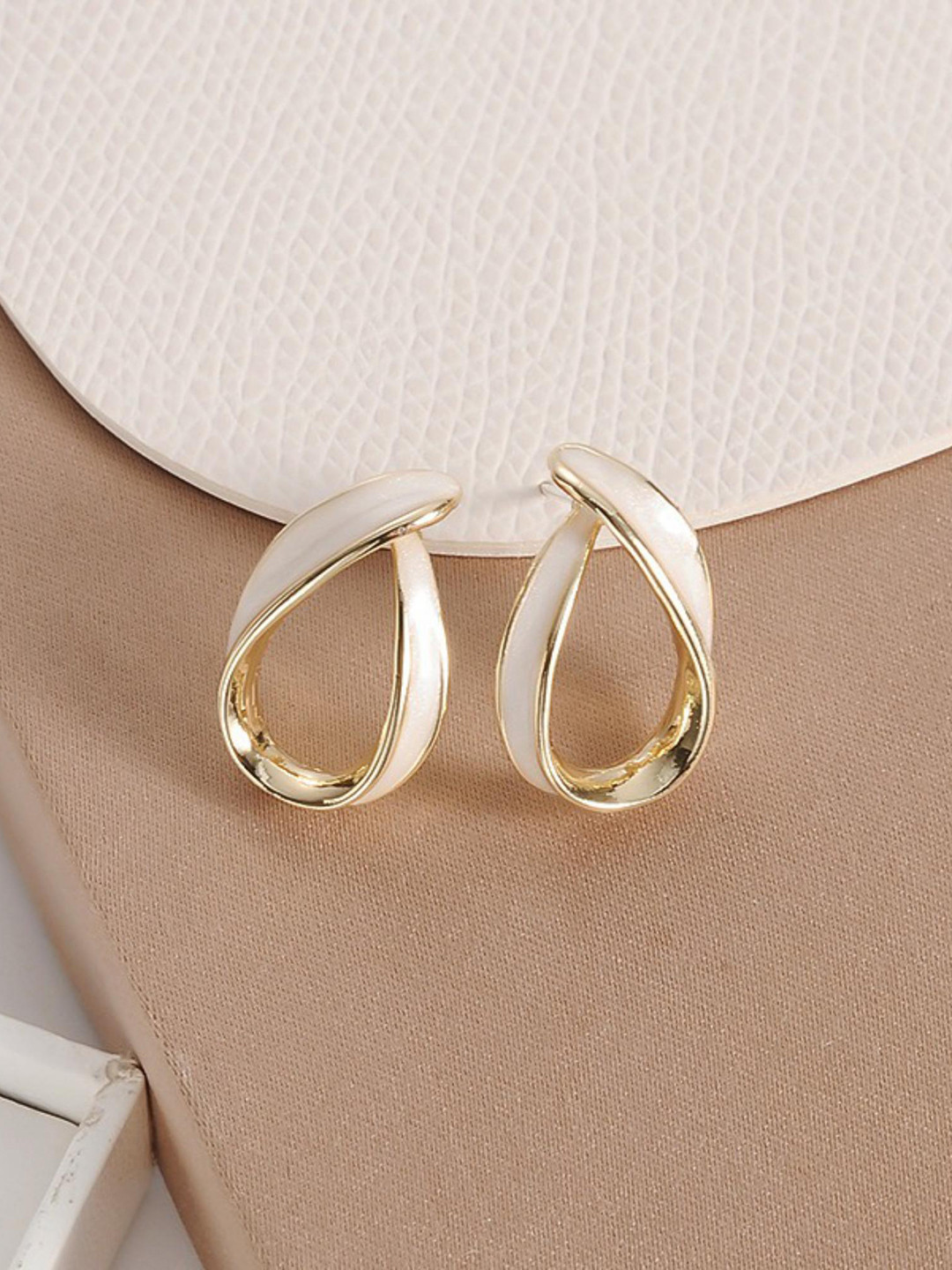 MYKI Gold Plated Twist Stud Earring