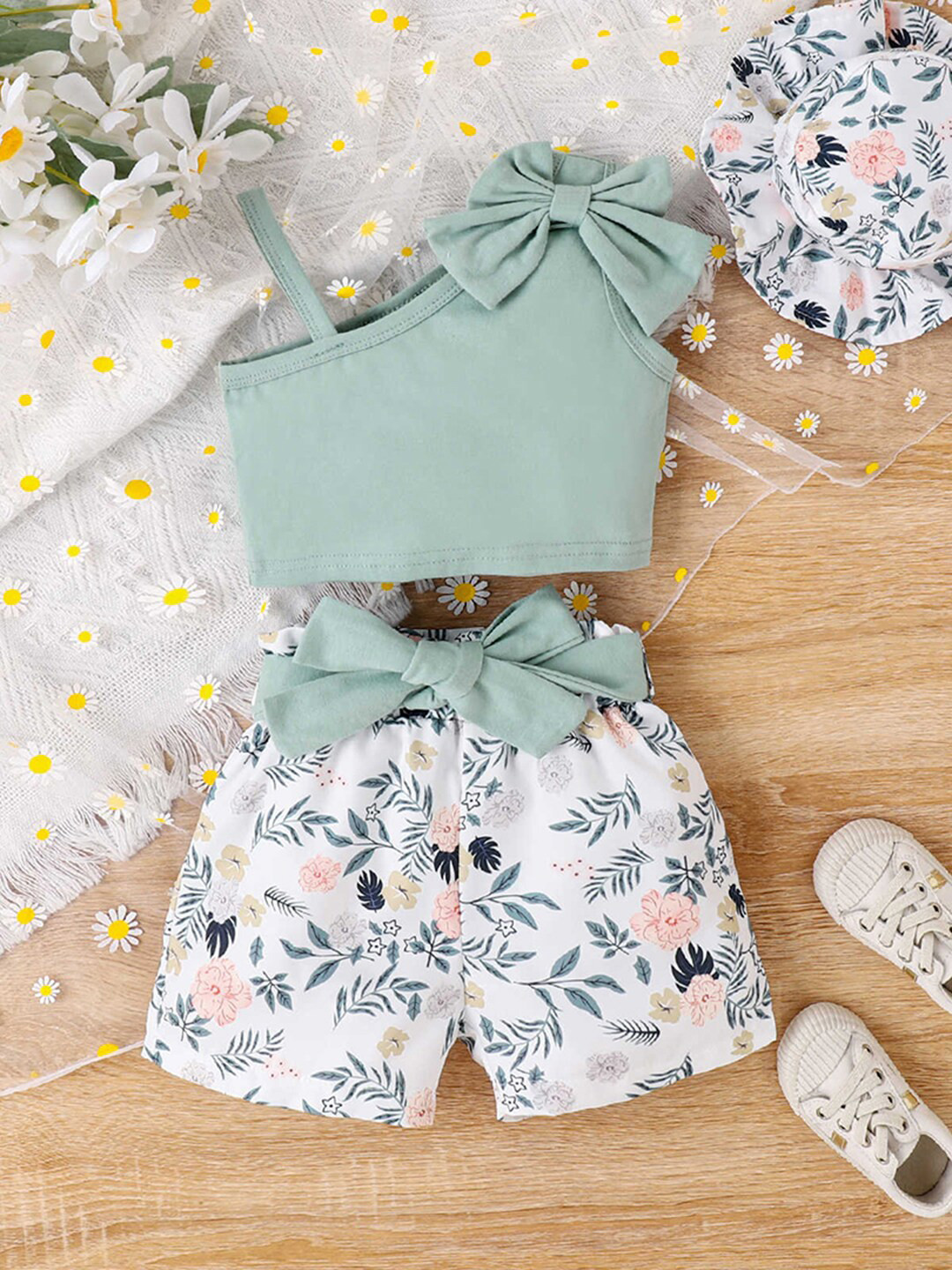 INCLUD Girls One Shoulder Crop Length Top With Floral Printed Shorts
