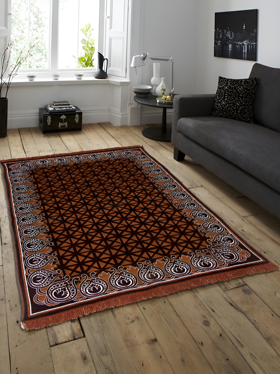 ZESTURE Brown & White Abstract Rectangle Shaped Carpet