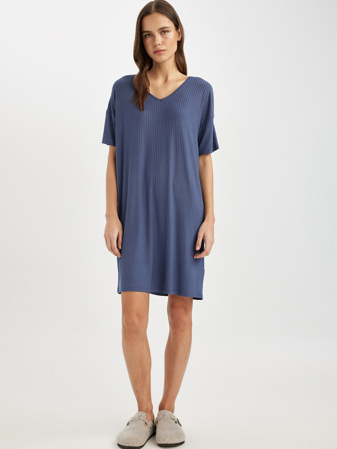 DeFacto V-Neck T-shirt Dress
