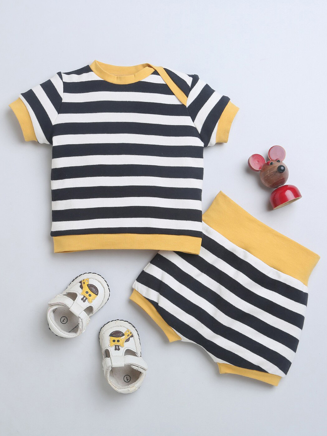 Nino Bambino Boys Striped T-shirt with Shorts