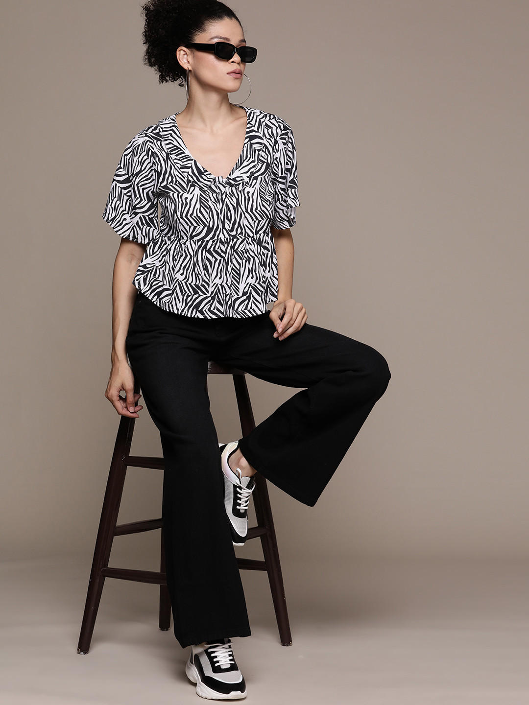 Roadster Animal Print Peter Pan Collar Flared Sleeves Peplum Top