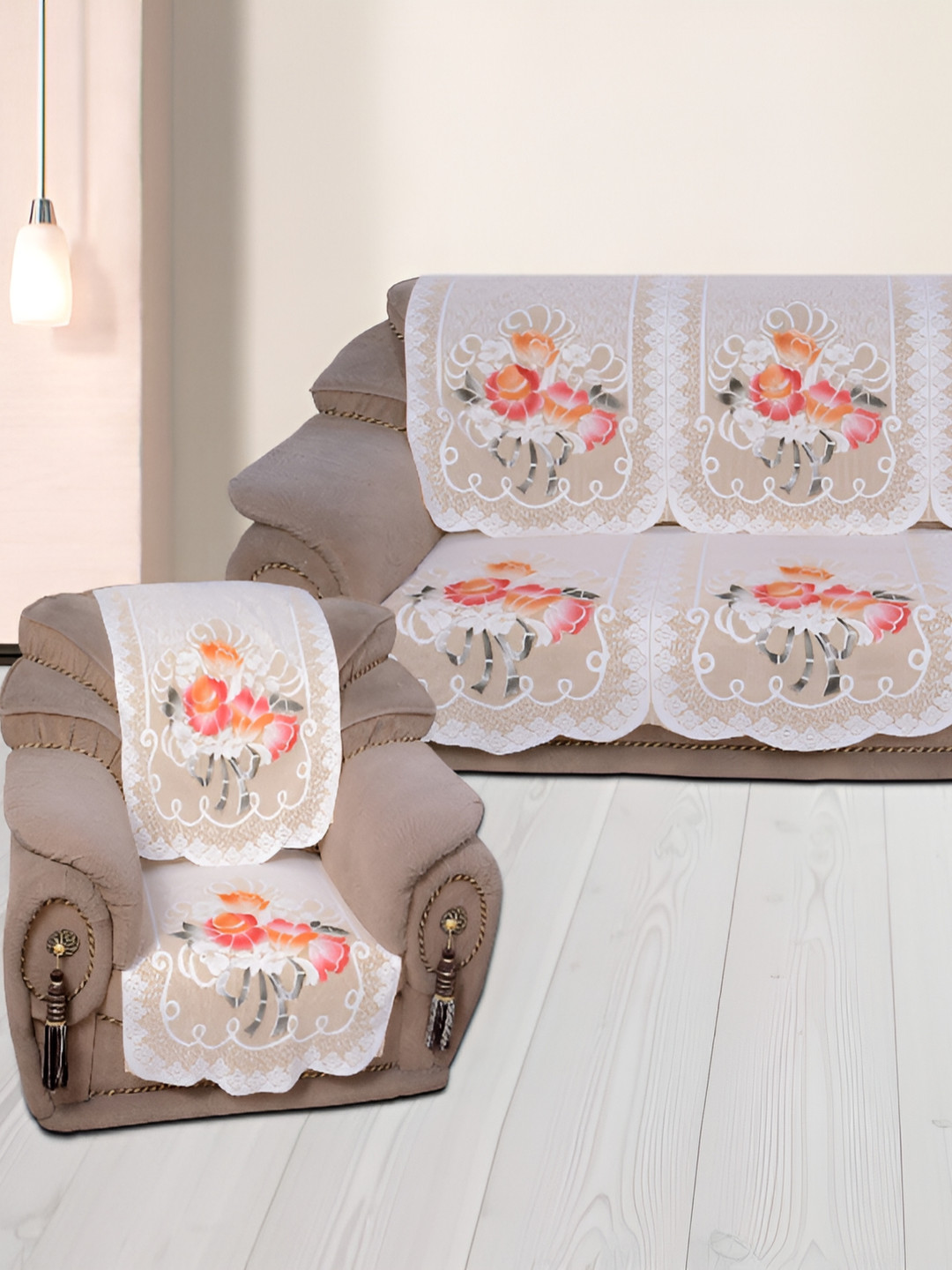 BIGGER FISH Cream Printed 6 Pcs 5 Seater Sofa Cover