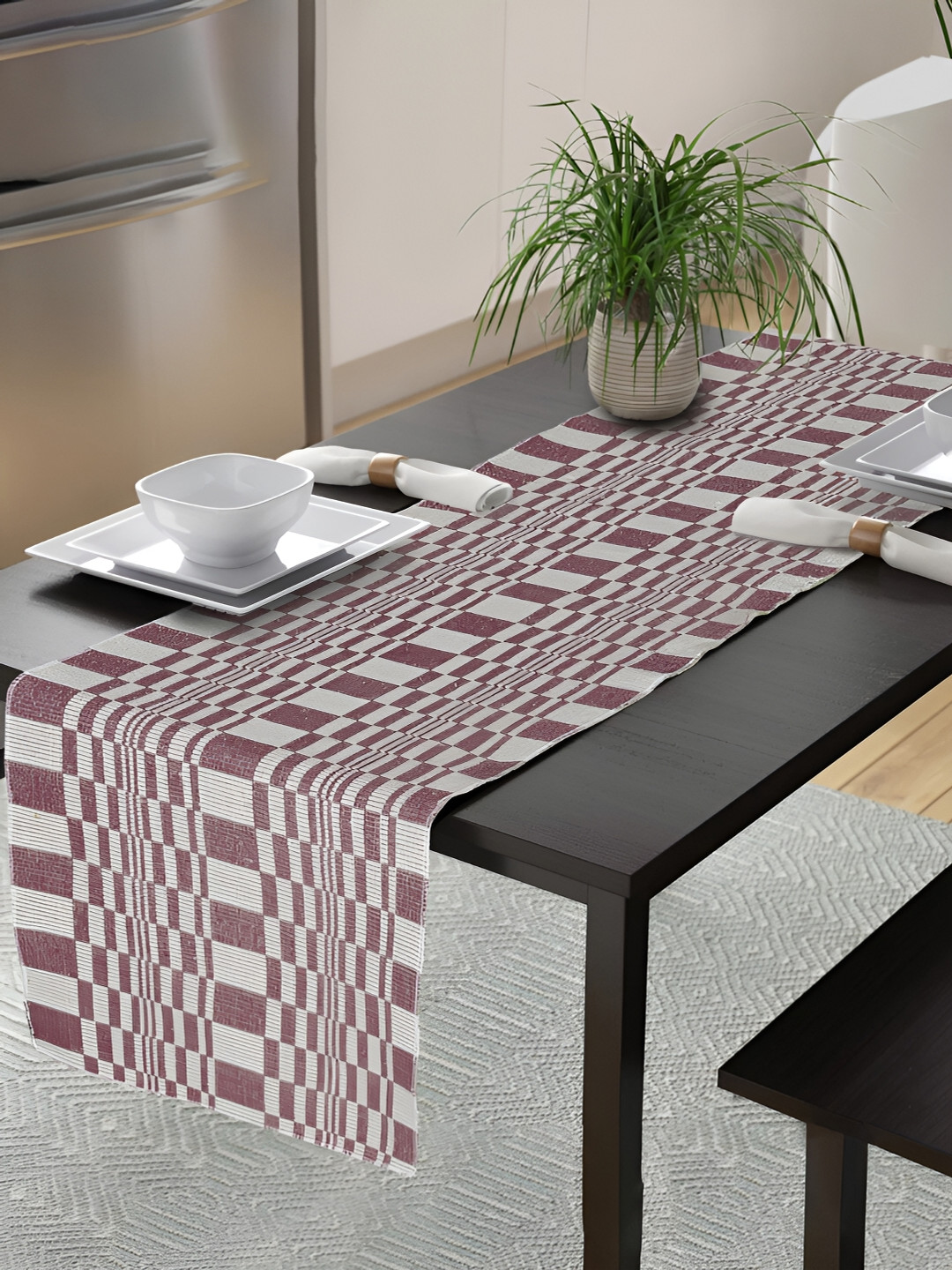KLOTTHE Burgundy Printed Pure Cotton Table Runner