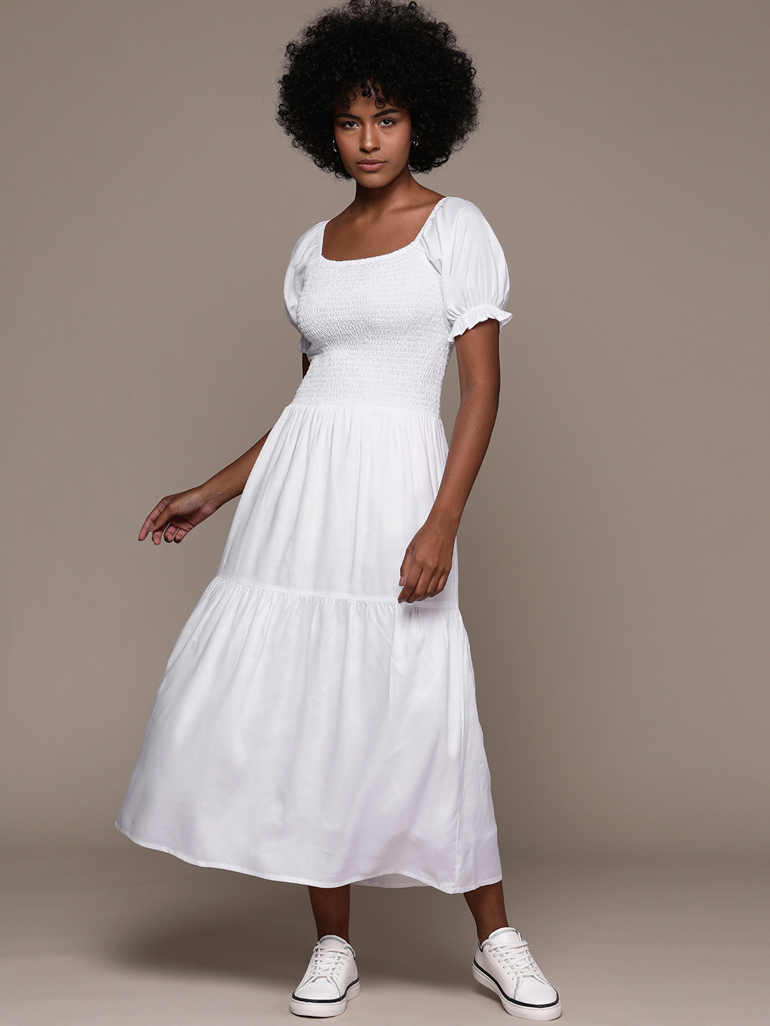 Roadster Solid Puff Sleeve A-Line Midi Dress