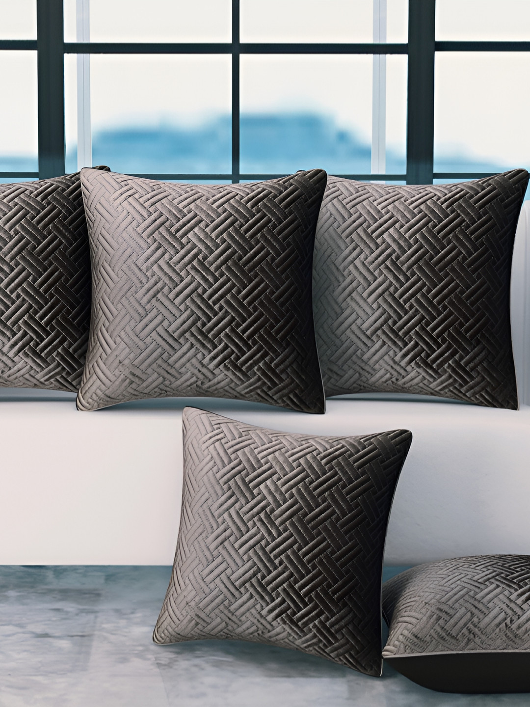 BIGGER FISH Grey 5 Pcs Square Cushion Covers