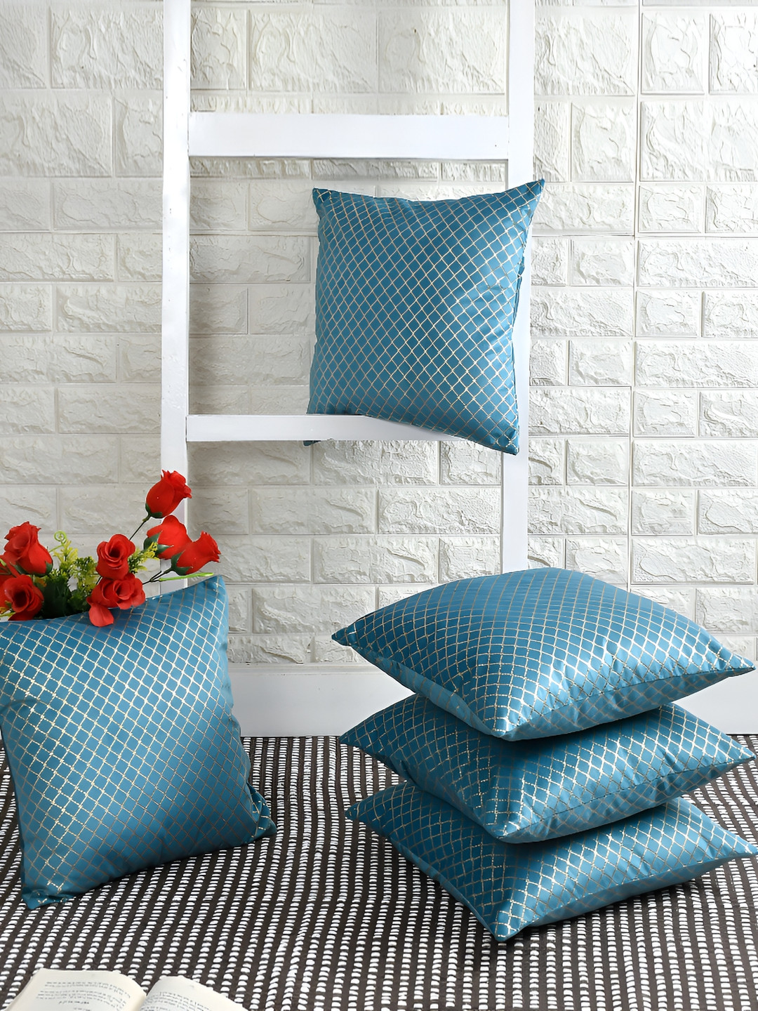BIGGER FISH Blue & White 5Pcs Geometric Velvet Square Cushion Covers