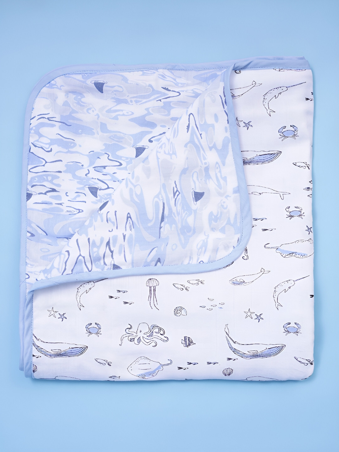 Fancy Fluff Blue & White Mild Winter Single Bed Blanket