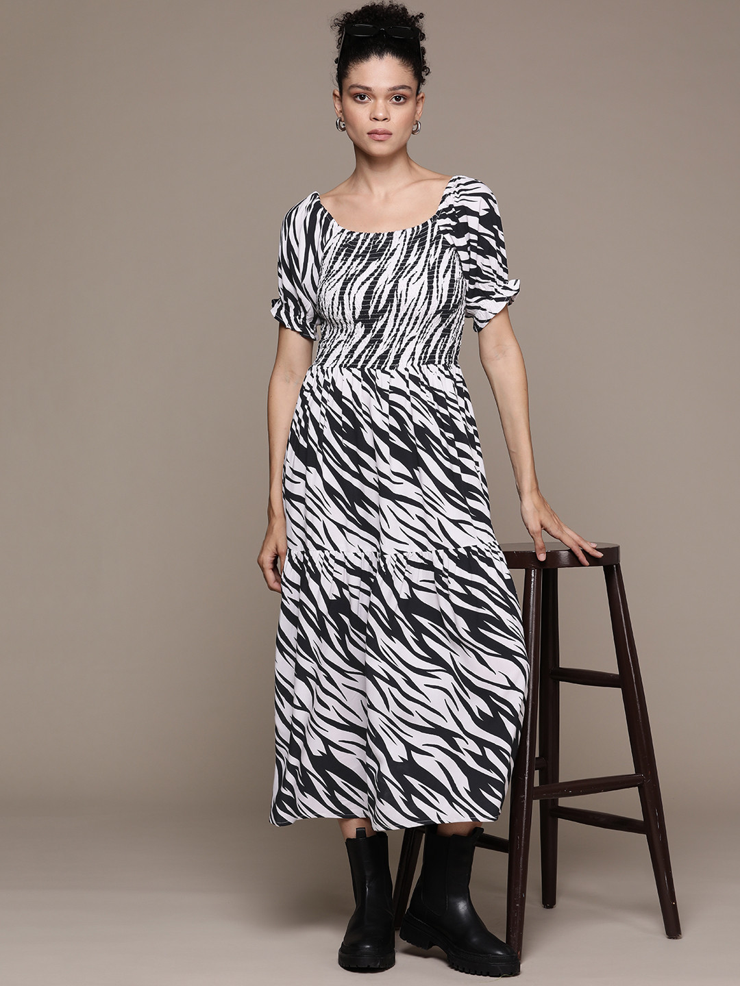 Roadster Animal Print Puff Sleeve A-Line Midi Dress