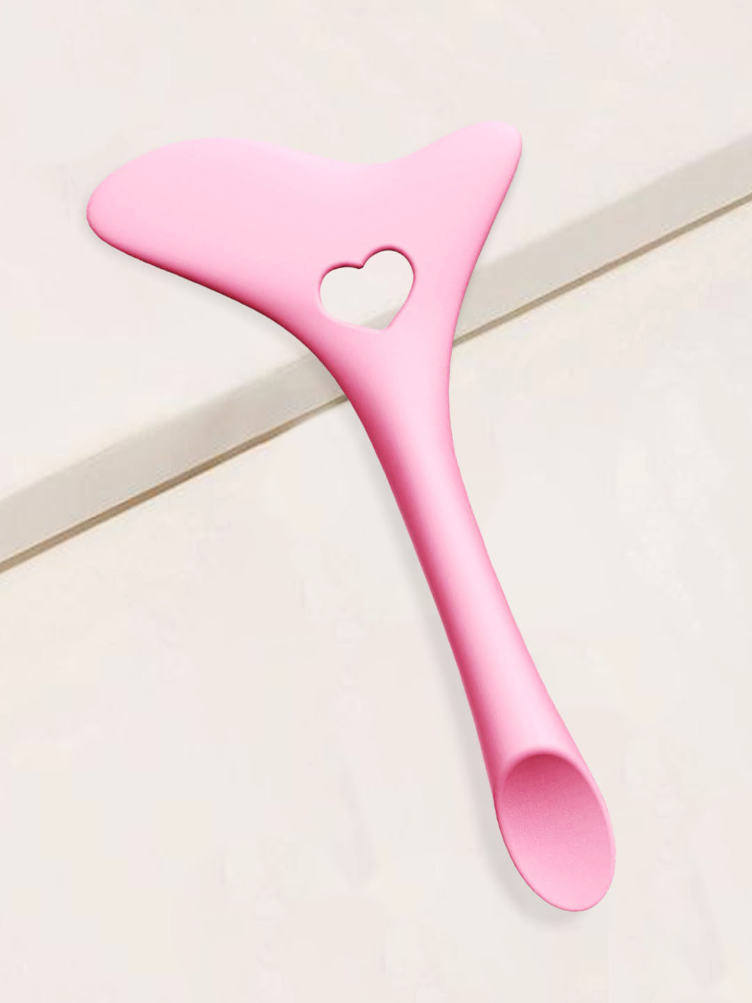 MATRA Reusable Eyeliner Stencil Makeup Guide Tool Shaper For Eye & Mascara