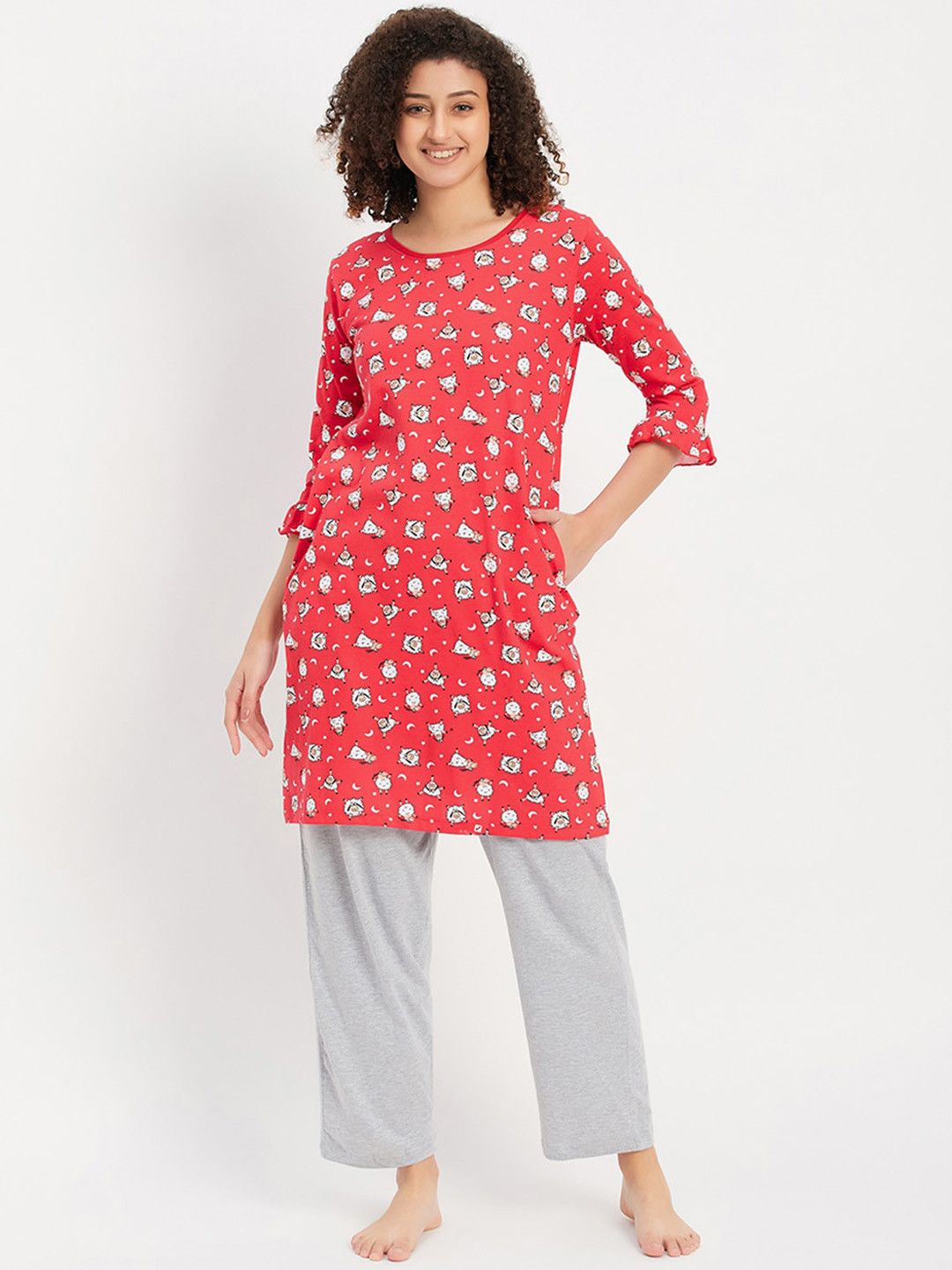 Clovia Red Conversational Printed Pure Cotton Top With Pyjamas