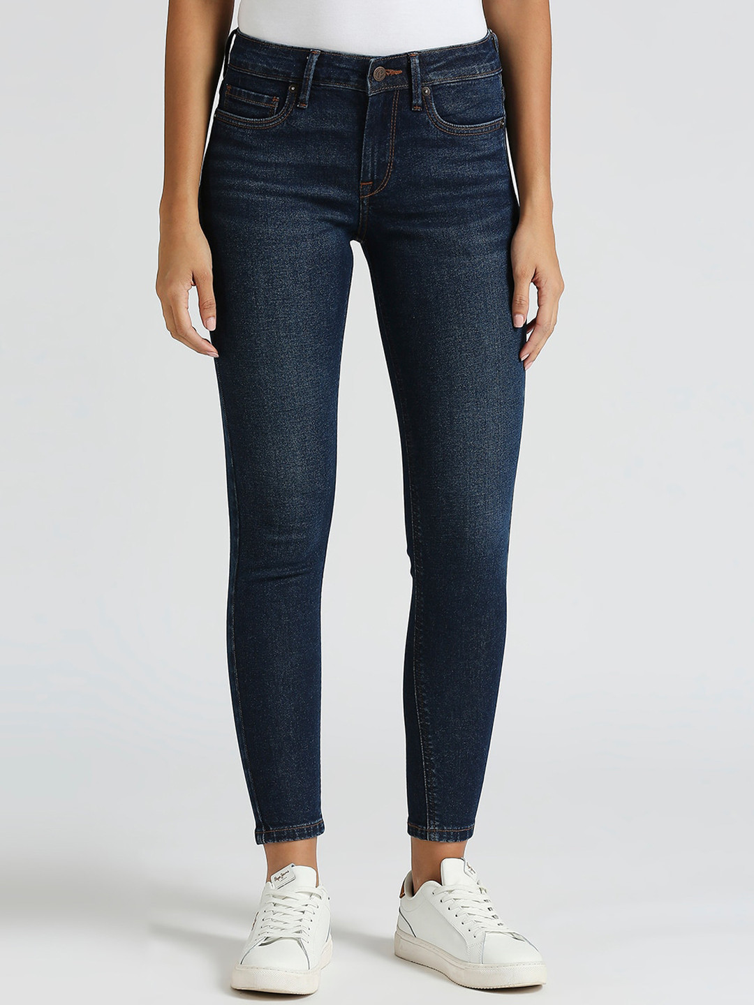 Pepe Jeans Women Lola Skinny Fit Clean Look Light Fade Stretchable Jeans