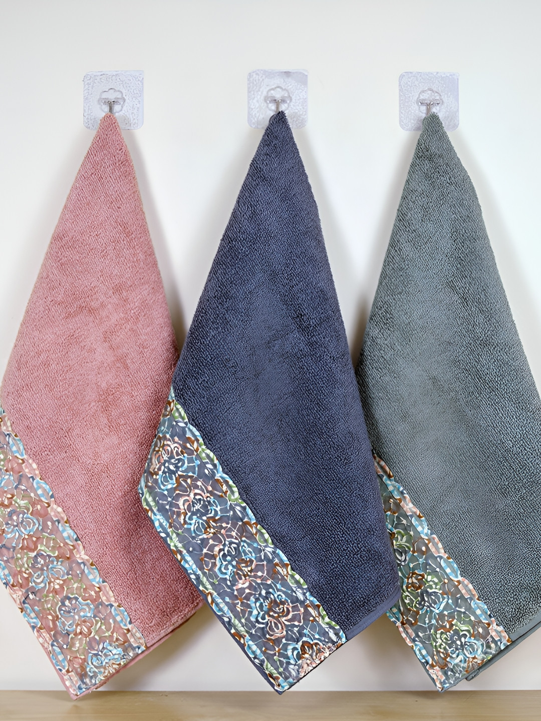 RANGOLI 3-Pcs Pink & Blue 550 GSM Double Ply Pure Cotton Hand Towels