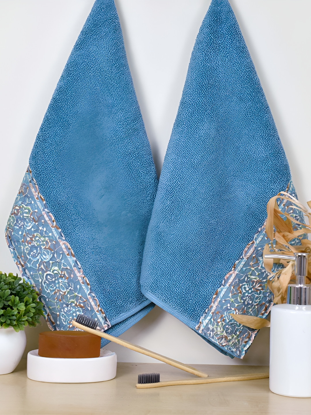RANGOLI 2-Pcs Blue 550 GSM Pure Cotton Hand Towels