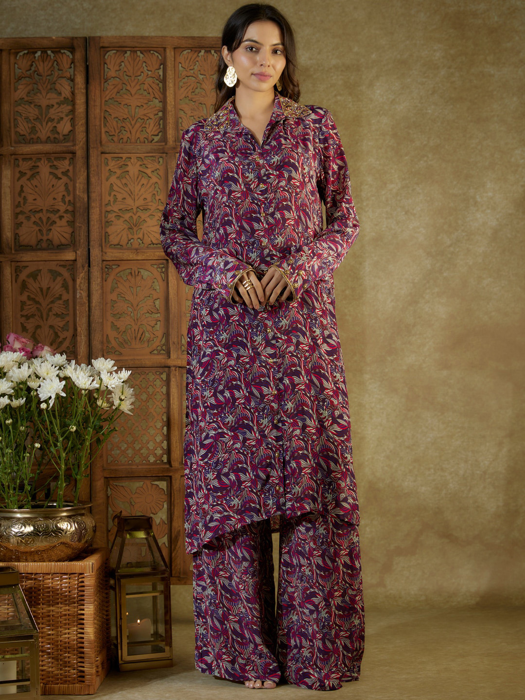 Mehak Murpana Floral Embroidered Shirt Collar Sequinned Crepe Kurta & Pant