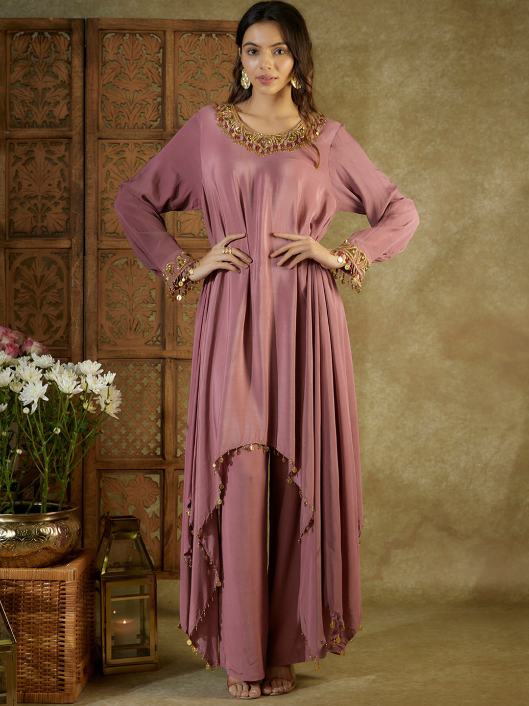 Mehak Murpana Yoke Design Round Neck Straight Kurta & Trousers