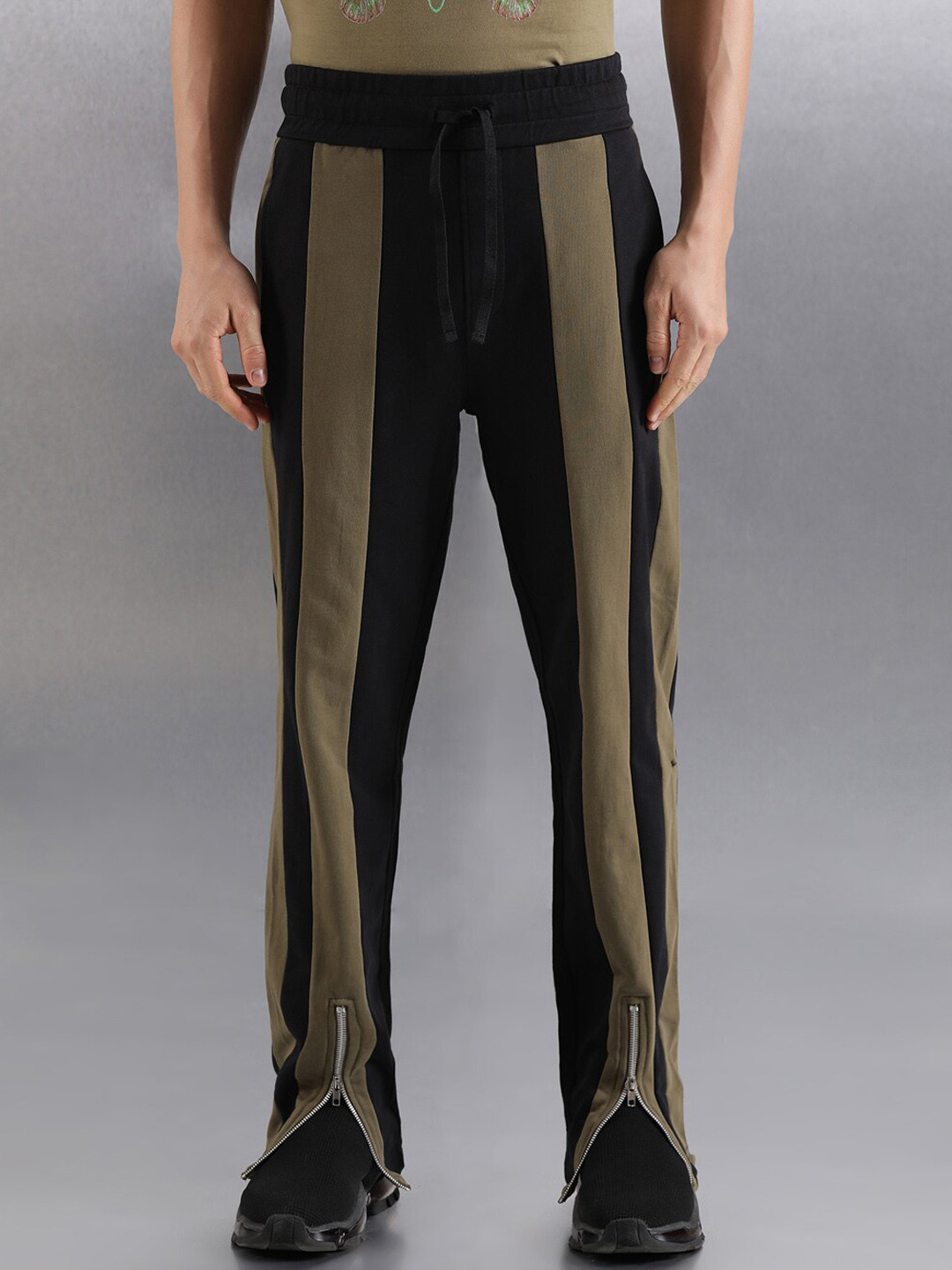 Breakbounce Taika Men Straight Leg Fit Cotton Track Pants