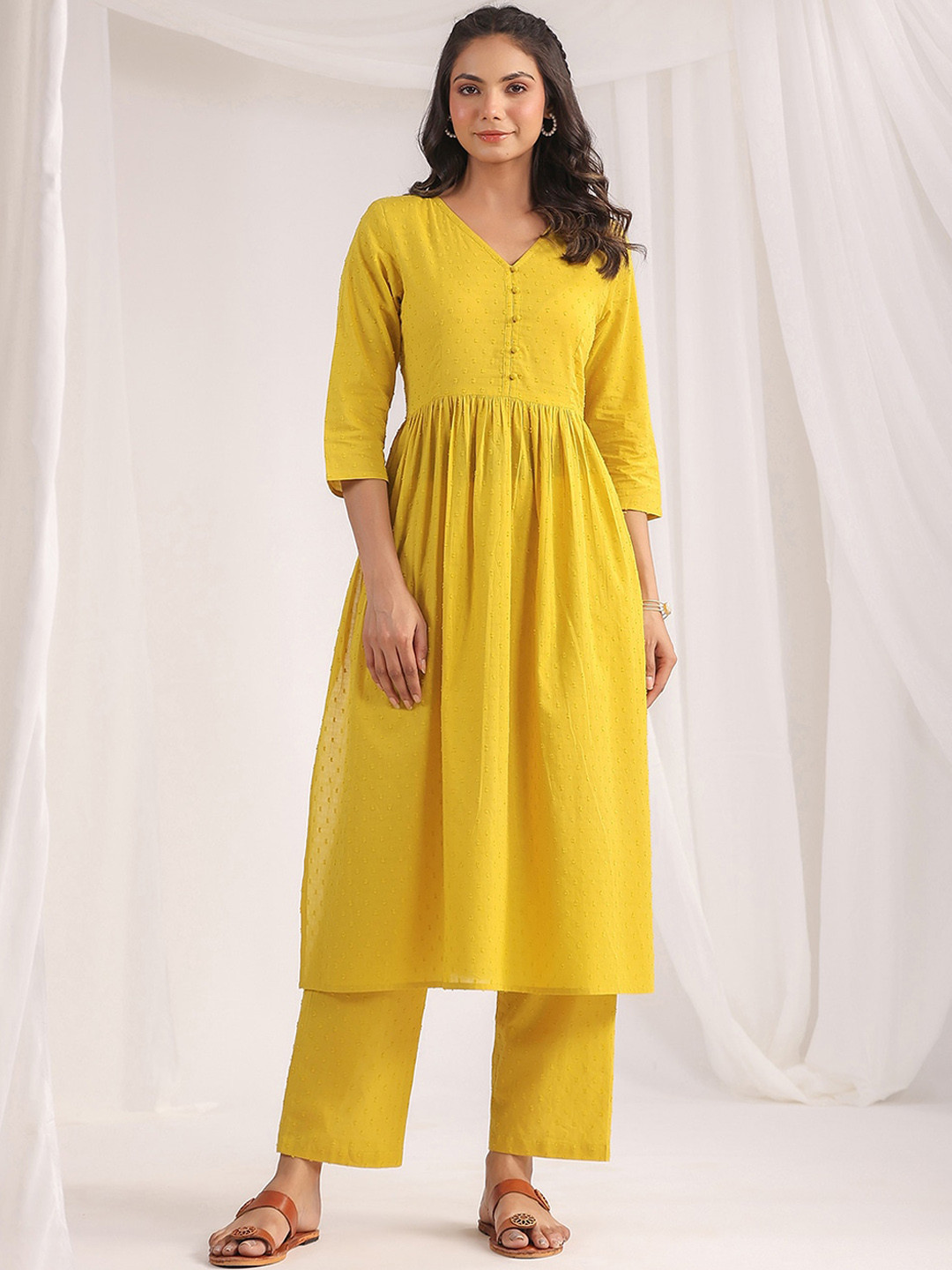Janasya Self Design Dobby Pure Cotton Pleated Co-ord Set